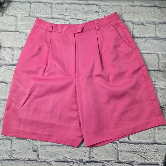 Disney Pants - Disney Golf Collection Pink Super High Rise Shorts Resort Preppy size 10